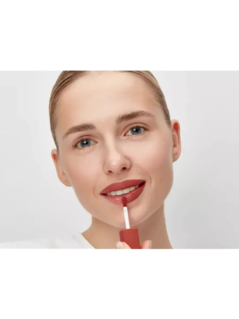 Жидкая помада, стойкая, The Longwear Lipstick 3INA 114