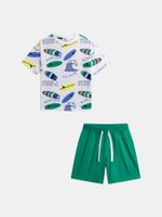 футболка с шортами