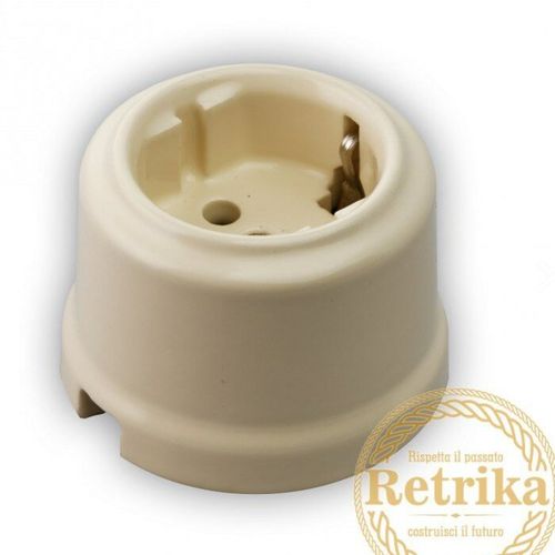 Розетка с заземлением цвет Слоновая кость, Retrika RS-80005 / Электрическая