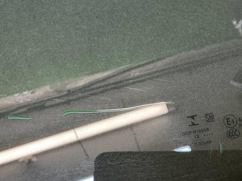 Стекло двери переднее левое BMW X1 F48 (2015-2022)