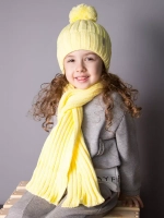 Шапка детская осенняя и шарф