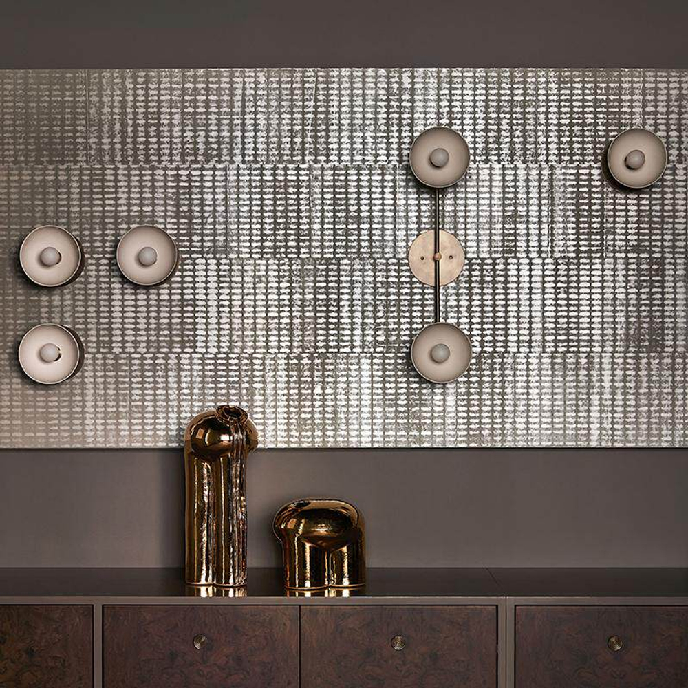 Wall design lamp Trapeze by Apparatus