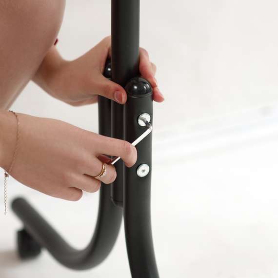 Вешалка напольная на колесах М 11 чёрный