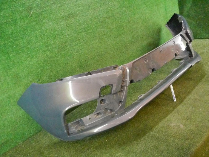 Бампер передний Lada Vesta (2015-н.в.)