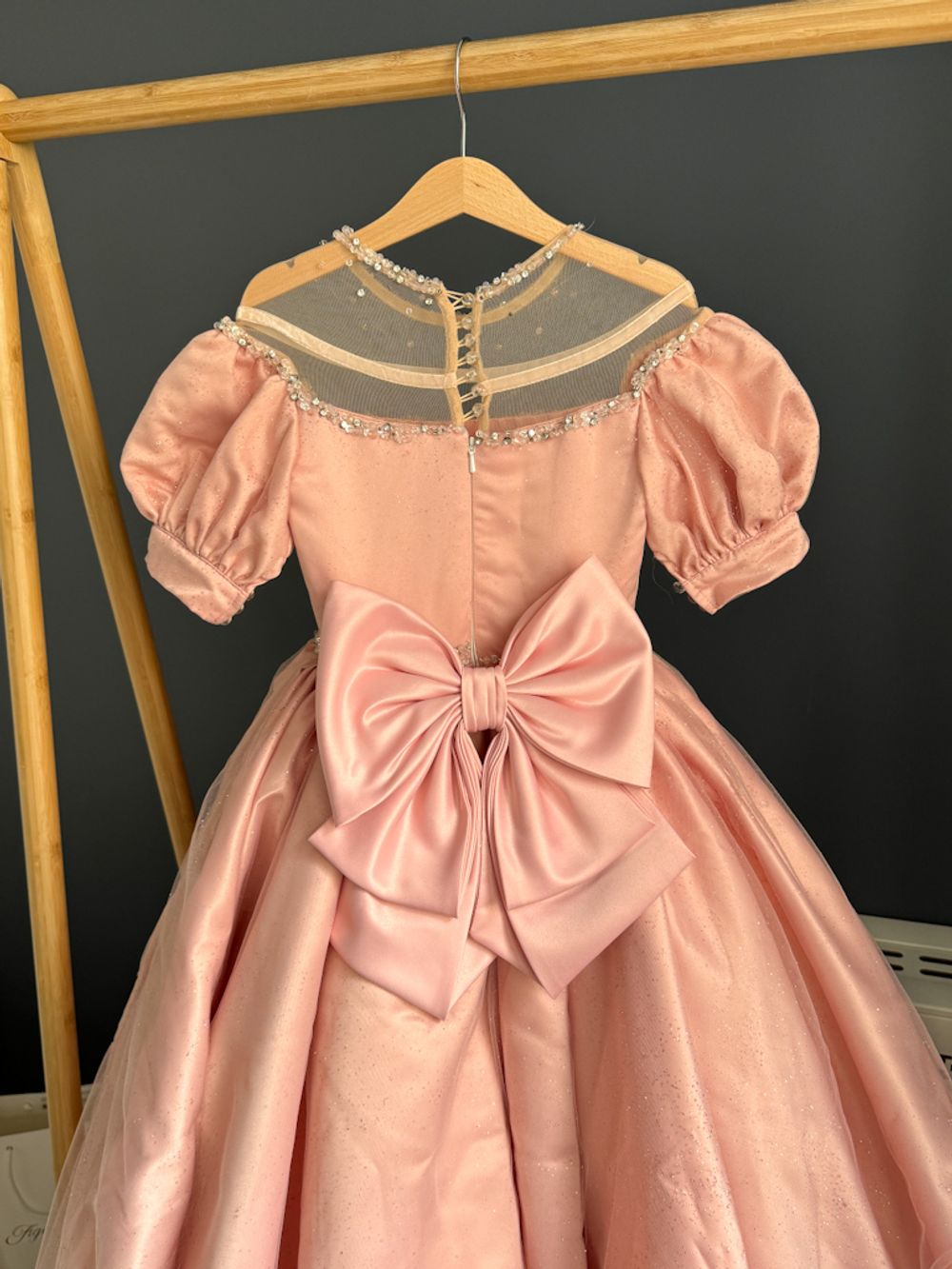 Нарядное пышное платье Pentelei, 116