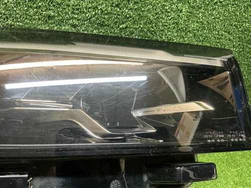 Фара правая Voyah Free (2023-н.в.) LED