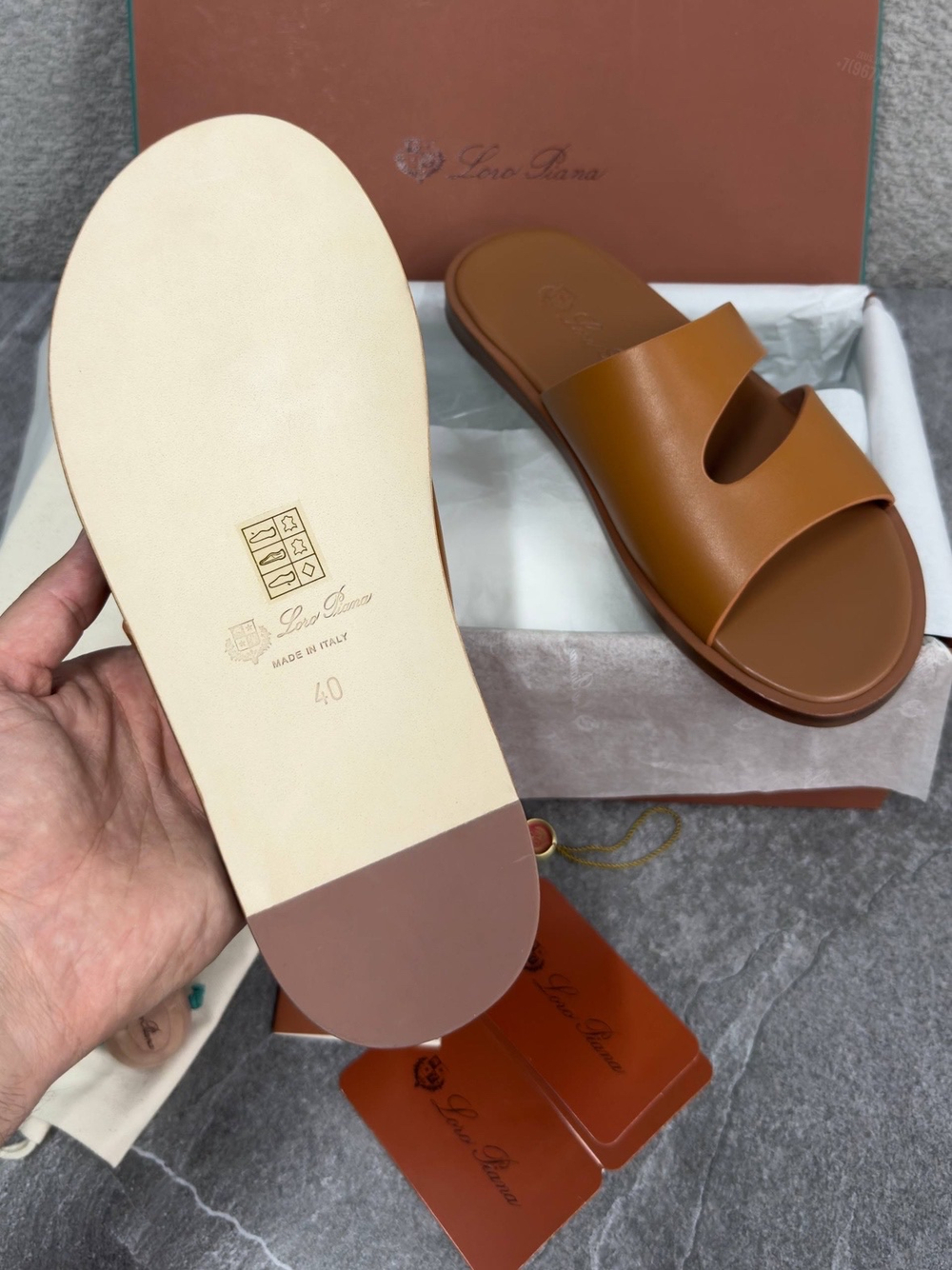 Шлепанцы Loro Piana