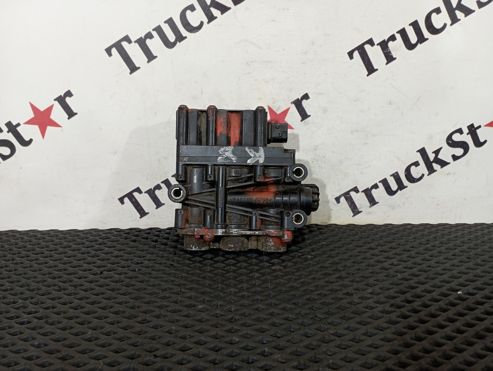 Кран уровня пола главный 2018г.