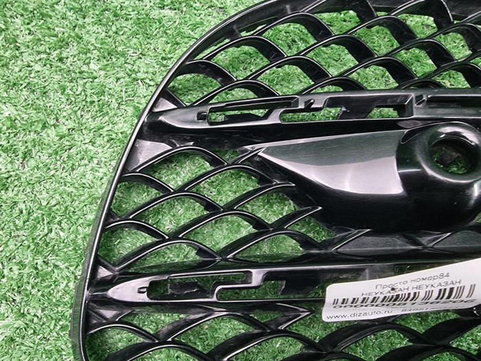 Решетка перед. бампера Mercedes S W222 (17-20) AMG