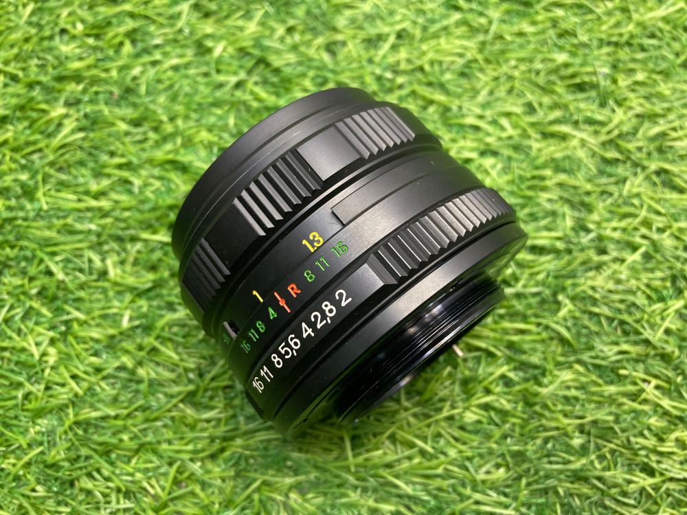 MC Helios-44M-6