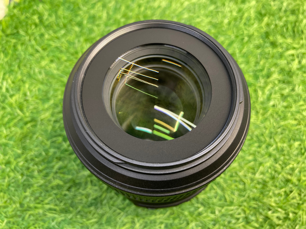 Nikon 105mm 2.8G IF-ED AF-S VR Micro-Nikkor