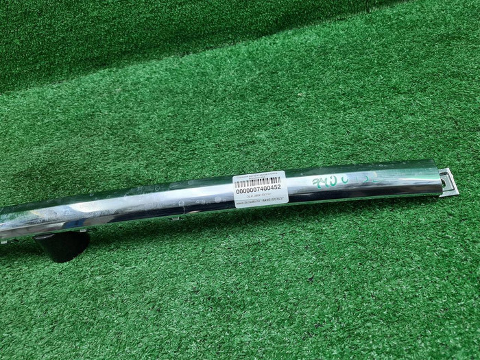 Молдинг заднего бампера Hongqi HS5 (2019-н.в.)