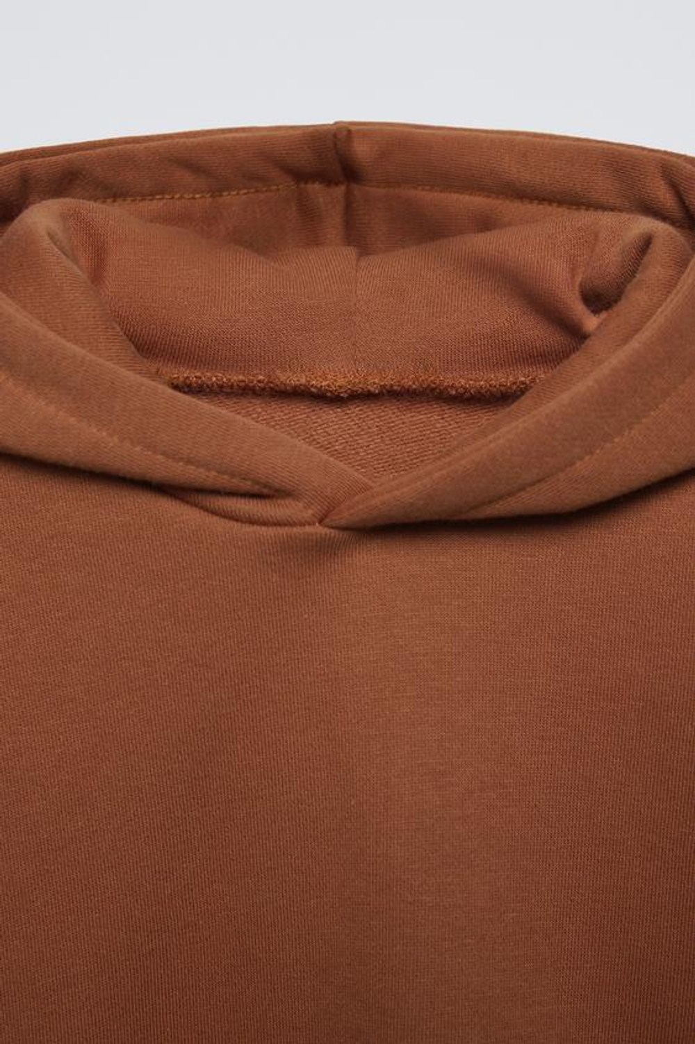 ZARA ТОЛСТОВКА С РЕЛЬЕФНОЙ НАДПИСЬЮ, ЦВЕТ ЖЖЕНОГО АПЕЛЬСИНА