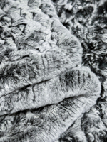 "Вязаный" плед из натурального меха рекс 240*220 см (серый сноутоп, окрас меха в два тона)