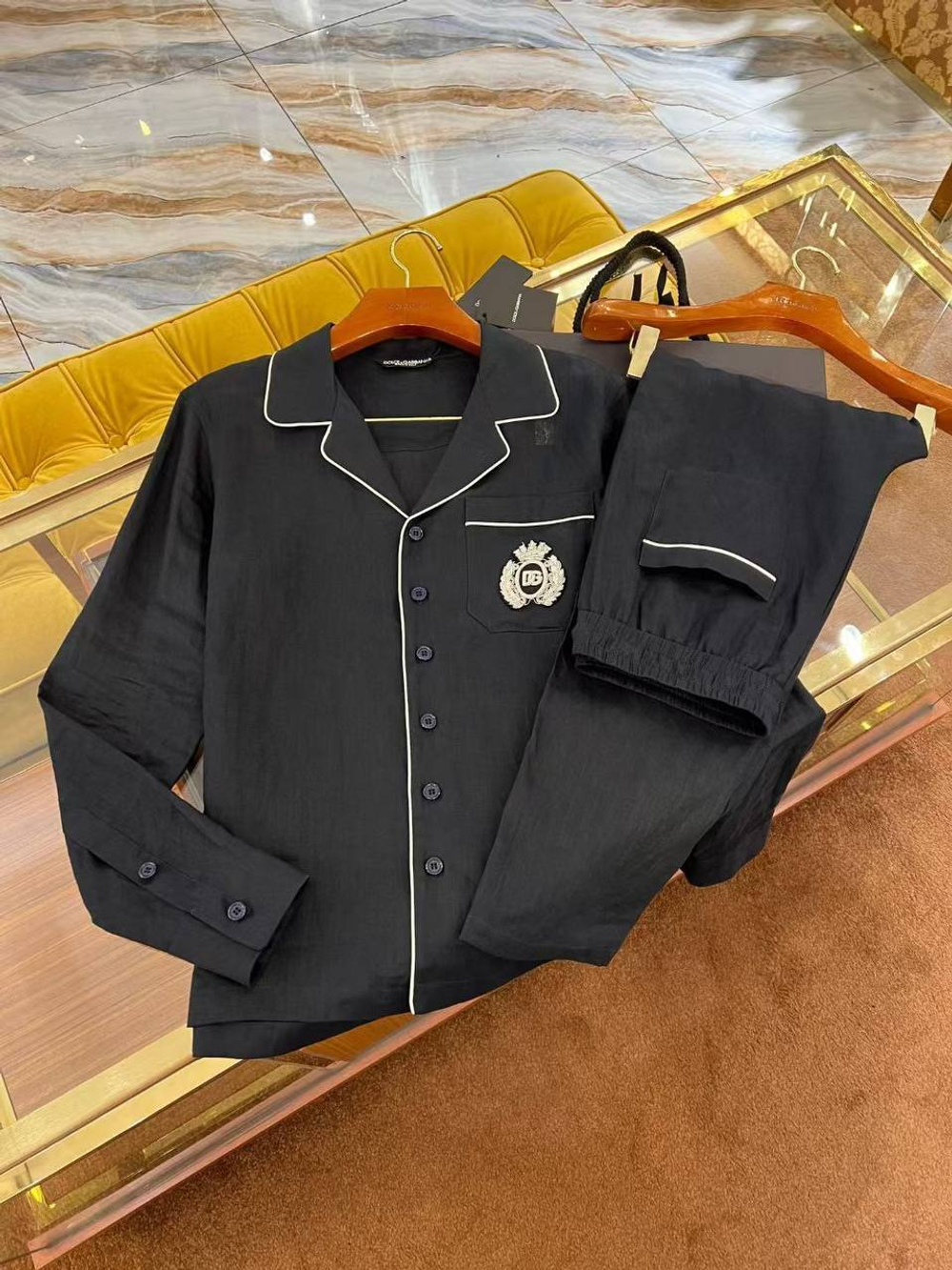 Льняной костюм Dolce&Gabbana