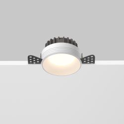 Встраиваемый светильник Maytoni   DL055-8W3-4-6K-TRS-W