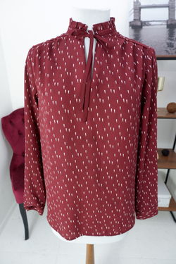 Блузка Kiabi стильная 46 размер