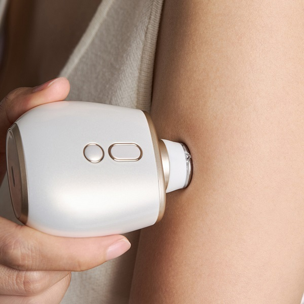 Элегантный стимулятор в форме парфюма с вакуумом и микротоками BeYourLover Perfume Aromia Microcurrent Suction Vibrator VX588A