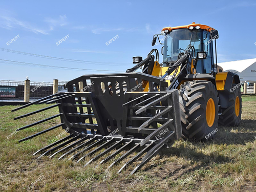 Вилы силосные на Экскаватор-погрузчик New Holland