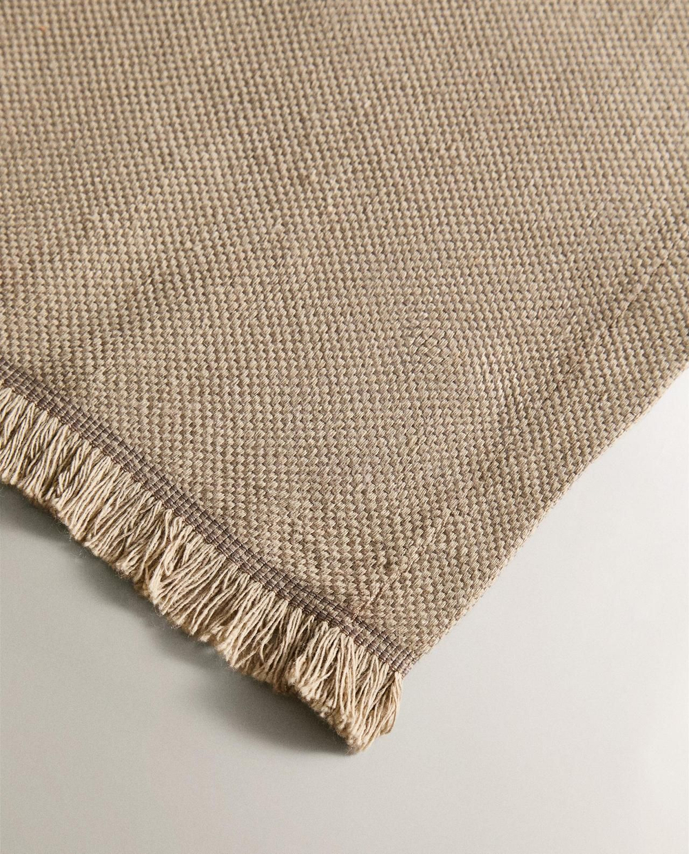 Zara Home - Гладкий универсальный плед, светло-бежевый, 230x250 см