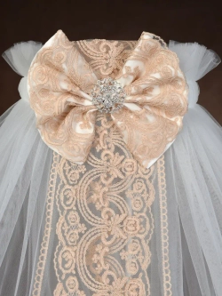 Балдахин с кружевом и брошью "Версаль"