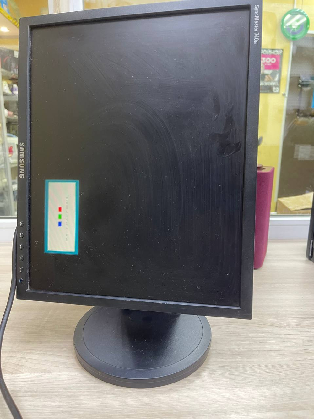 Монитор Samsung SyncMaster 740N
