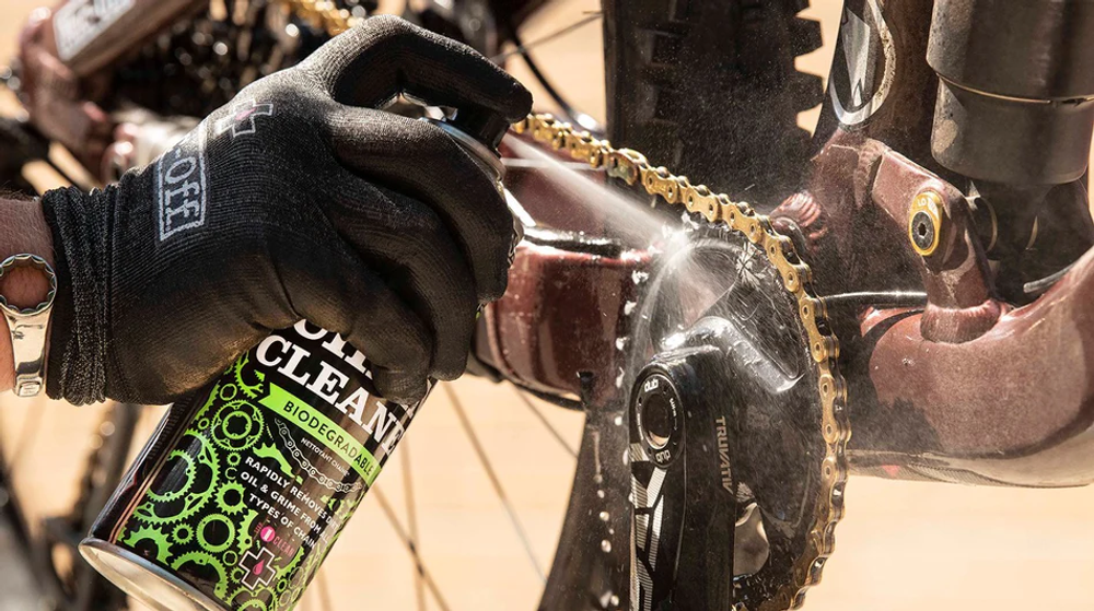 Очиститель цепи Muc-Off Bio Chain Cleaner, 400 ml