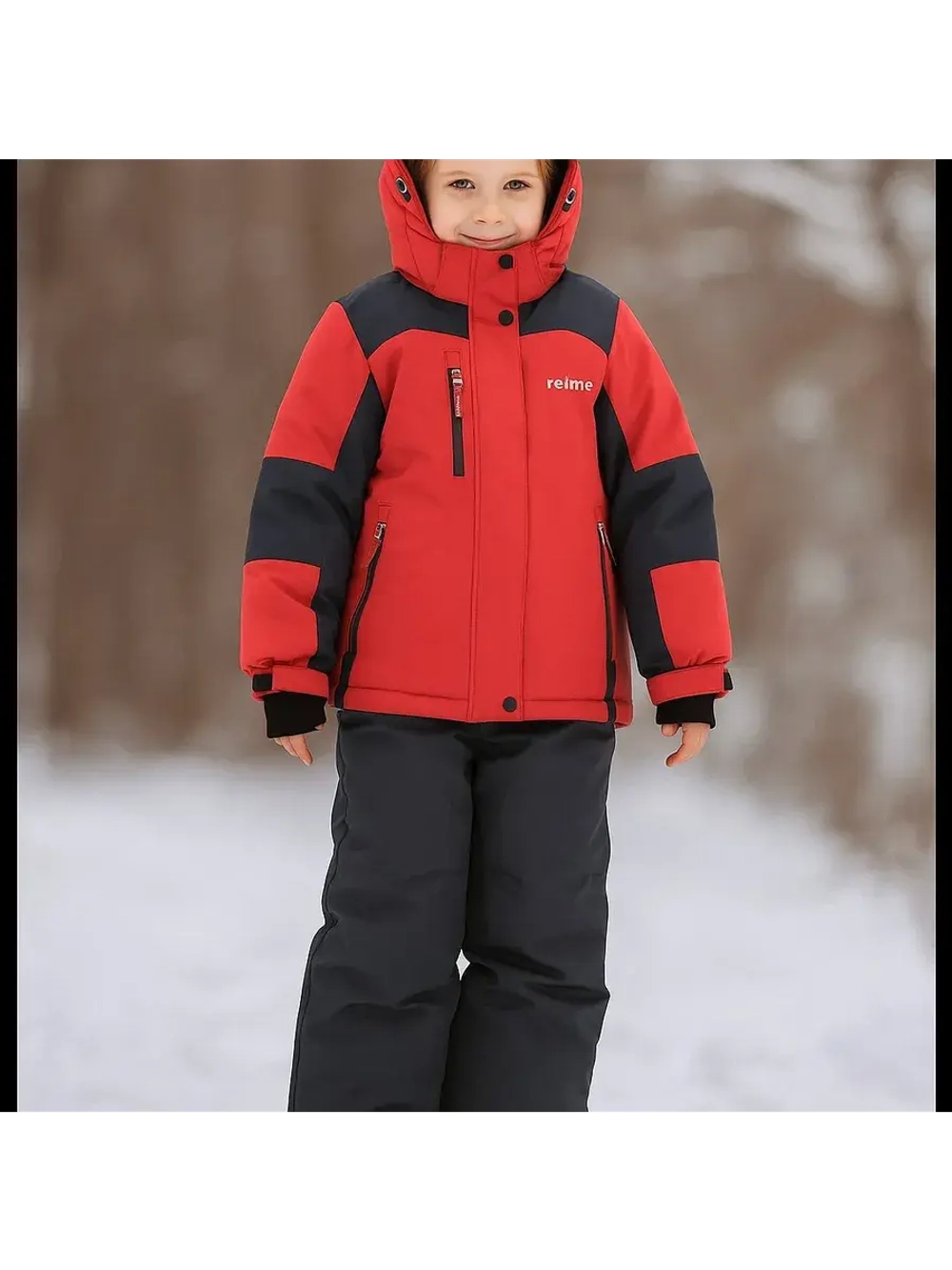 Костюм горнолыжный для девочки.