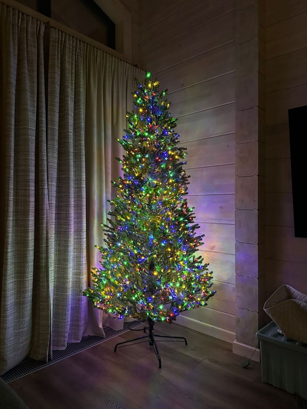 Елка с гирляндой 2в1 «Измайловская» (Литая хвоя) 270 см / 2,7 м