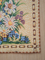 Декоративная сервировочная салфетка из гобелена  Пасхальная корзина (32*32)