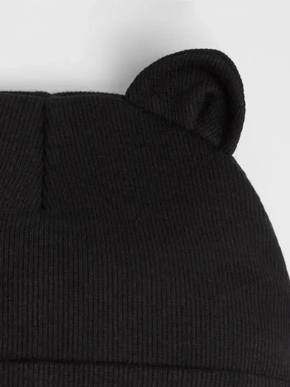 Шапка детская осенняя на завязках и снуд