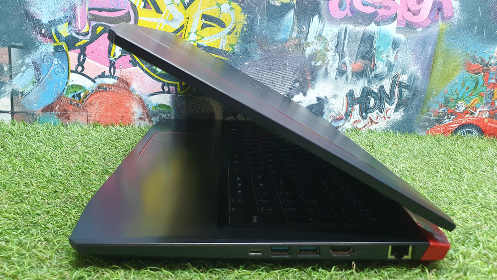 Игровой Acer i5-7/8Gb/GTX 1050 4 ГБ/FHD