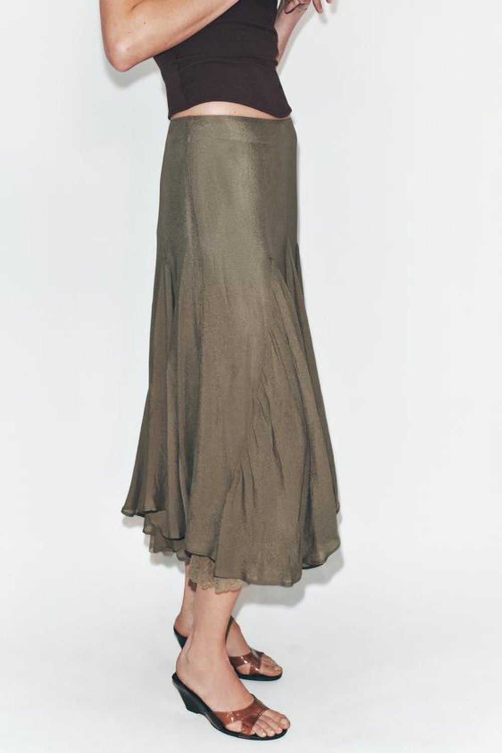 ZARA ЮБКА ГОДЕ ИЗ СТРУЯЩЕЙСЯ ТКАНИ С КРУЖЕВОМ, ТЕМНЫЙ ХАКИ