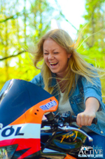 Обучение езде на заднем колесе мотоцикла