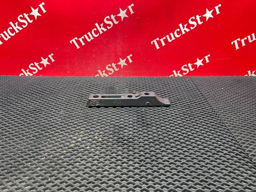 Проставка кронштейна кабины