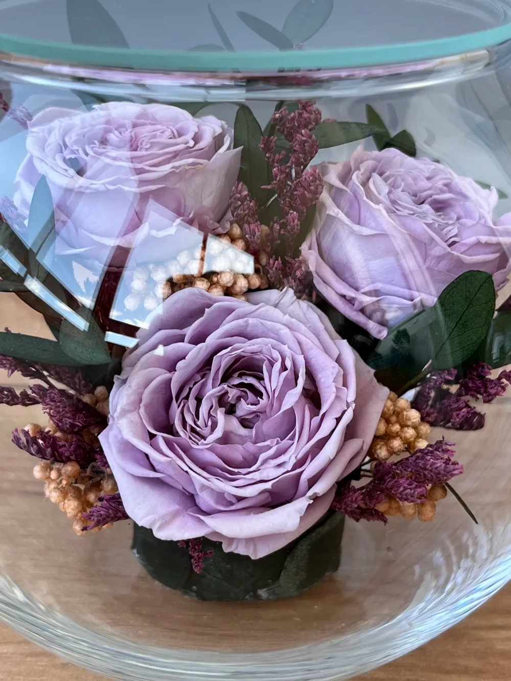 Натуральные пионы в стекле, вакуум