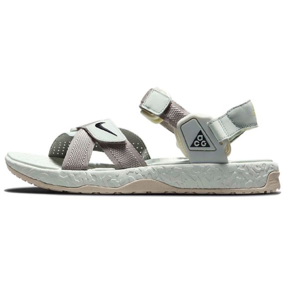 Nike ACG Air Deschutz 'Cream Black'