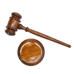 Деревянный аукционный молоток (молоток судьи) из древесины кедра. wg3