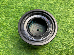 Sony Carl Zeiss Sonnar 55mm 1.8 ZA T*