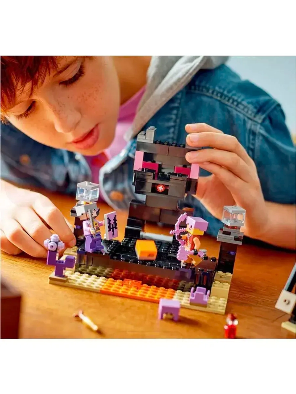 Конструктор Майнкрафт Финальная арена, 266 дет 1030