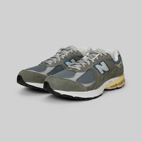 Кроссовки New Balance 2002R 