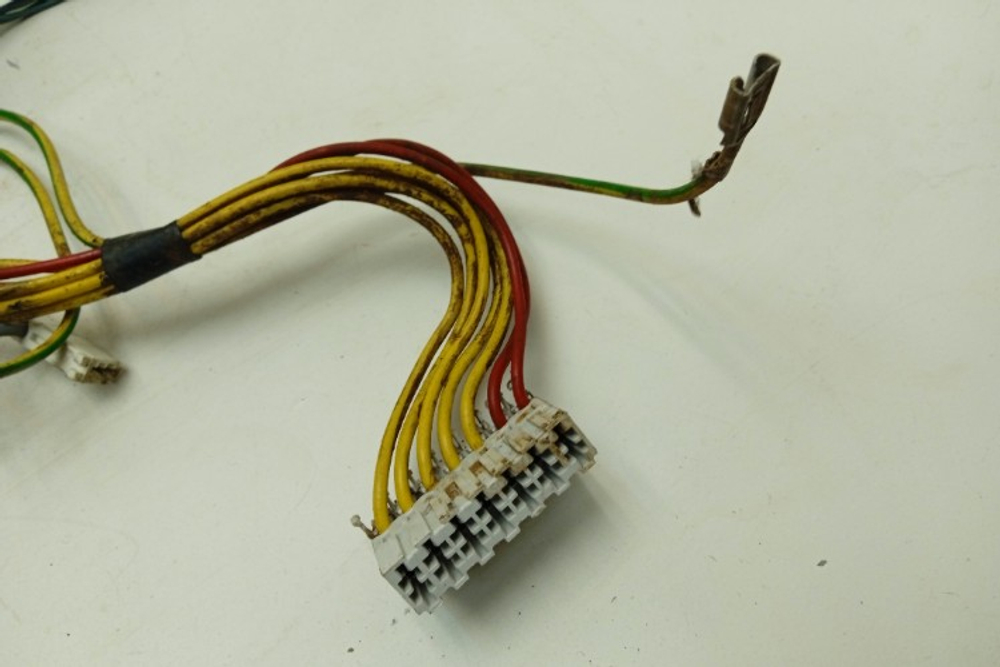ZWG7102V кт137 Комплект проводов для стиральной машины Zanussi ZWG7102V б/у