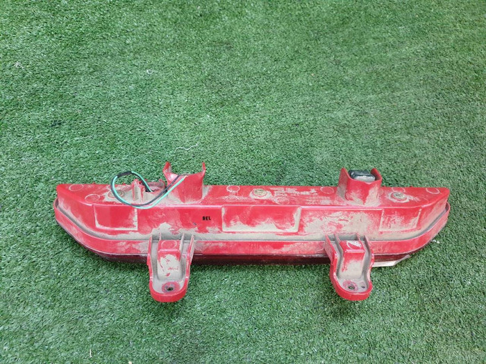 ПТФ центральный Genesis G70 (2017-2021)