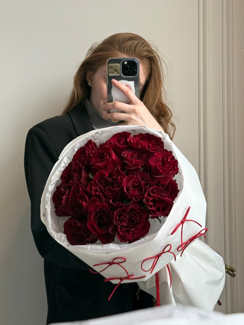 Моно букет из одноголовой пионовидной розы 15 шт