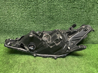 Битая Фара правая Toyota Camry xv70 (17-нв) LED