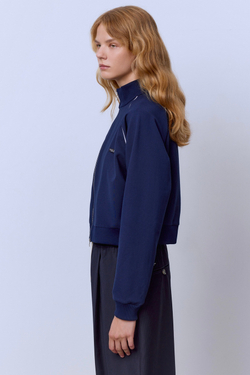 Толстовка укороченная с кантом