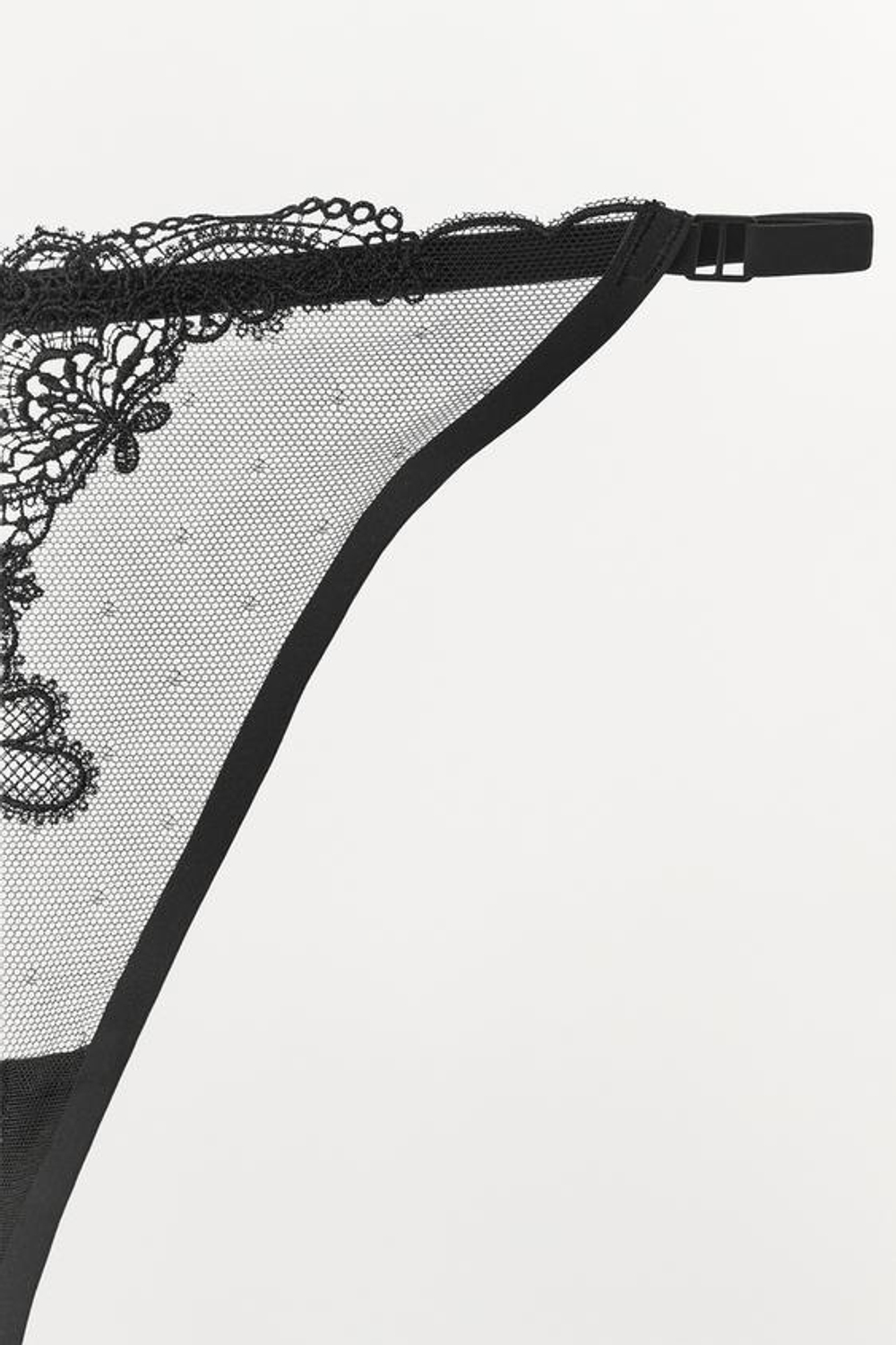 ZARA КРУЖЕВНЫЕ ТРУСЫ-ТАНГА, ЧЕРНЫЙ