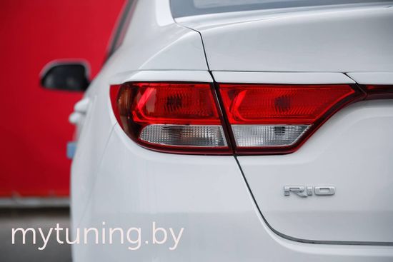 Реснички на фонари задние для Kia Rio IV