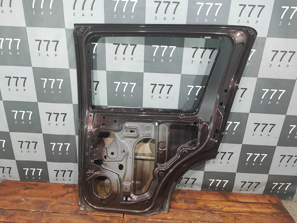 Дверь задняя правая Nissan Pathfinder 3 (R51) 04-14 Б/У Оригинал 82100EB330