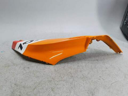 Пластик боковой левый Honda CBR600RR 06-08 64360-MFJ-D000